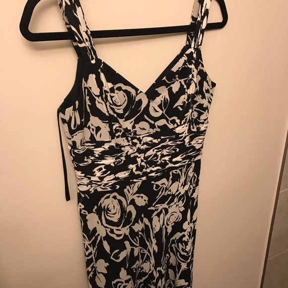 Ann Taylor dress - Picture 2 of 3